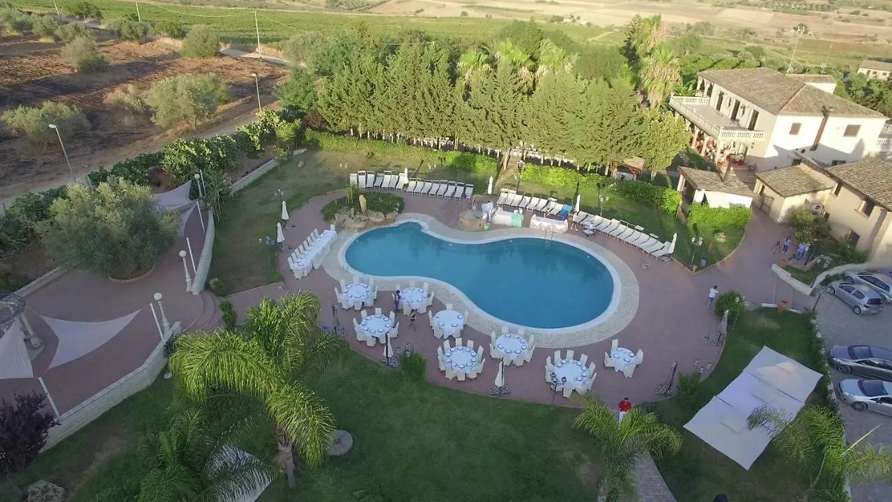Tenuta Bellaprima Caltagirone 0*, Niscemi