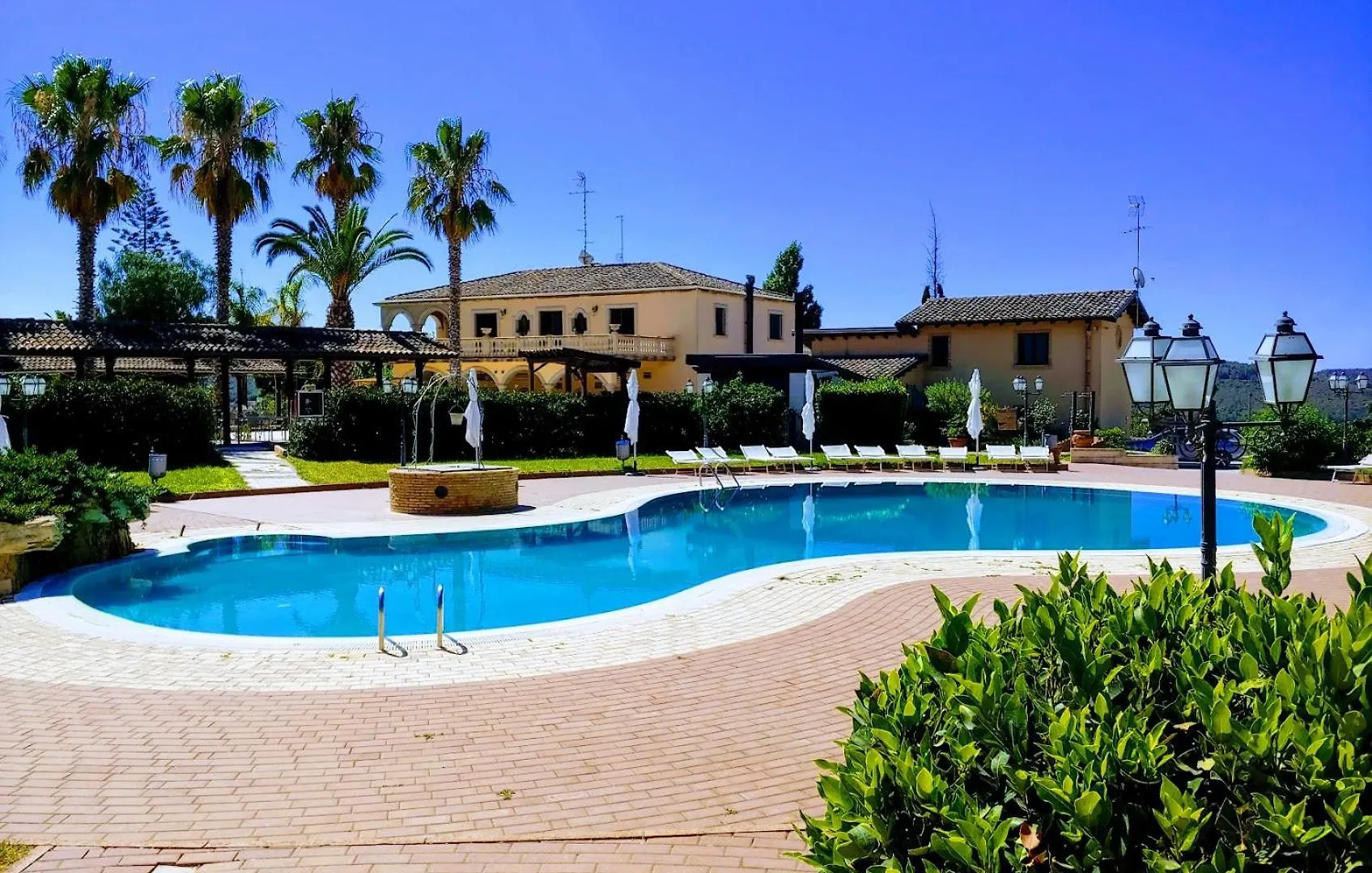 Tenuta Bellaprima Caltagirone 0*, Niscemi Italy